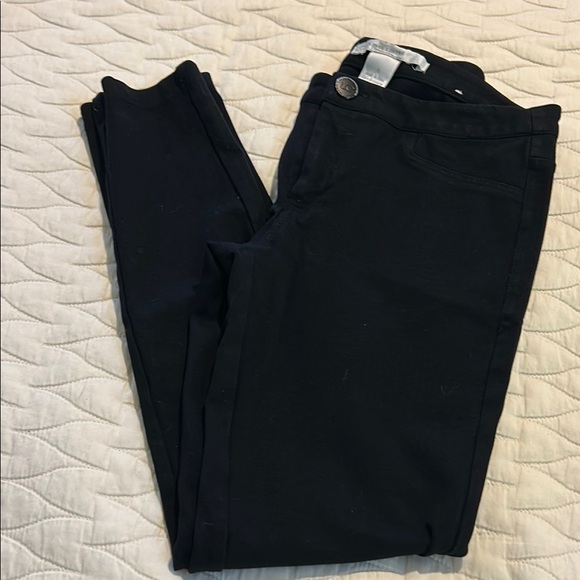 Black Slim Fit Pants - Picture 3 of 3